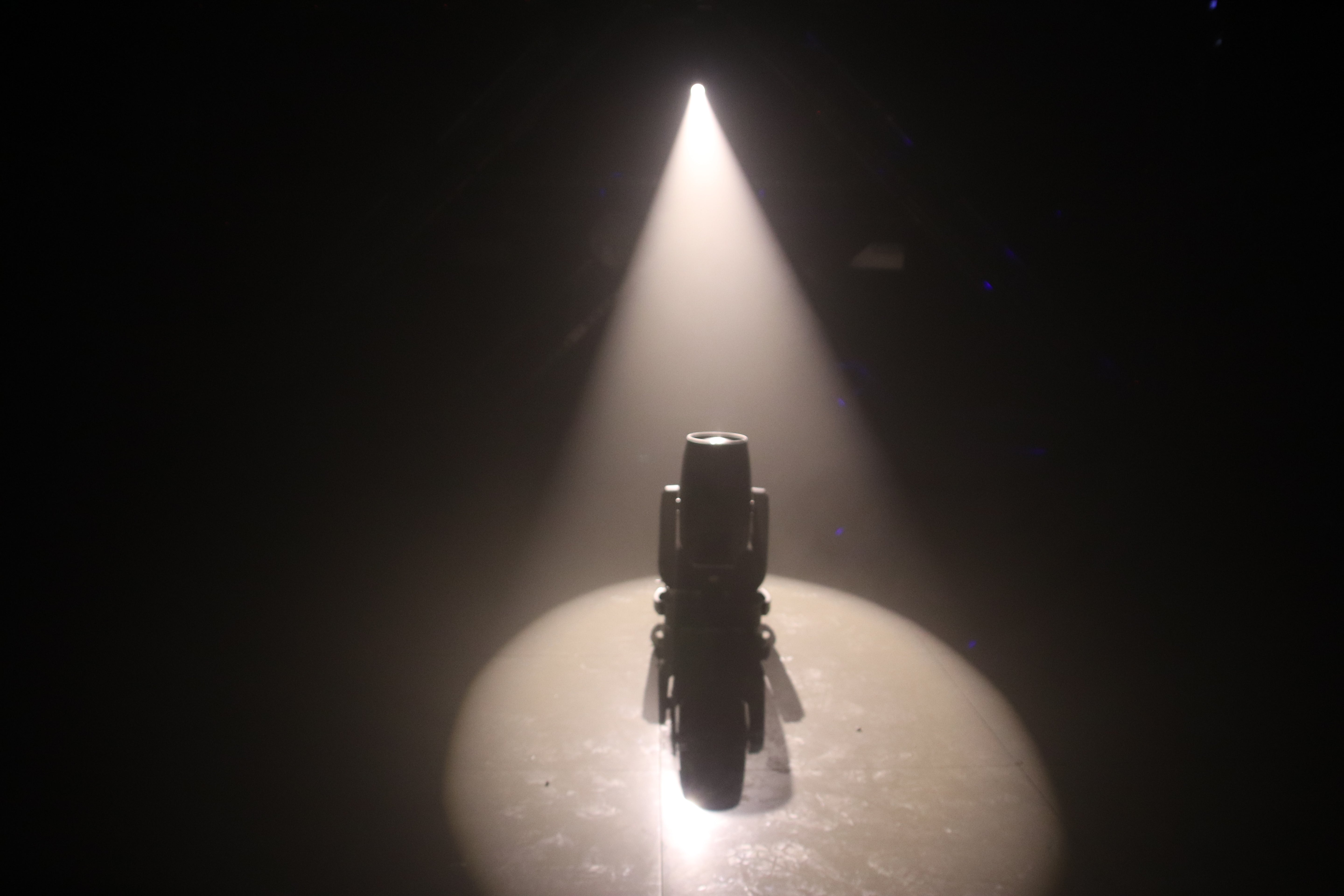 DMX 600w LED Follow spot light