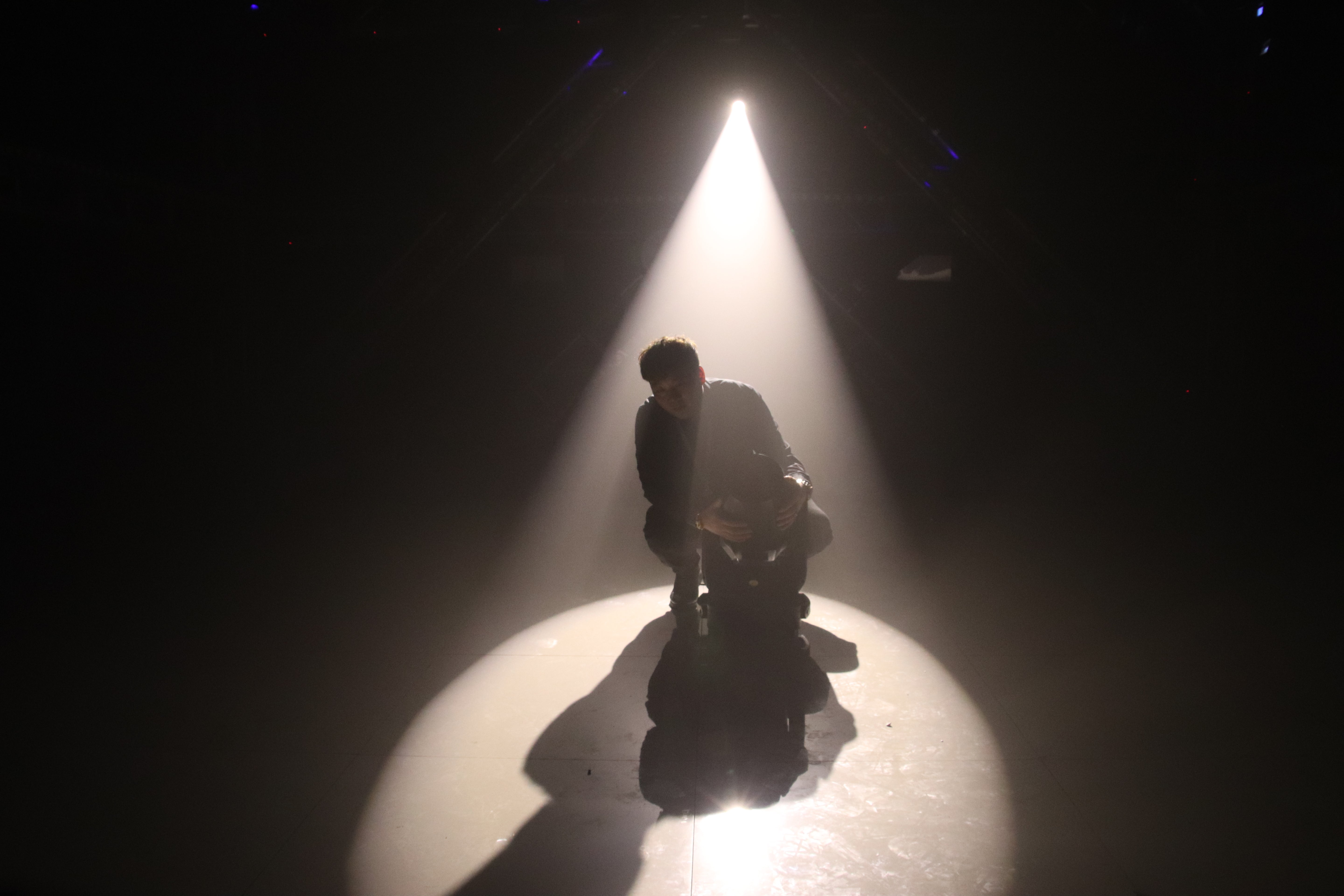 DMX 600w LED Follow spot light