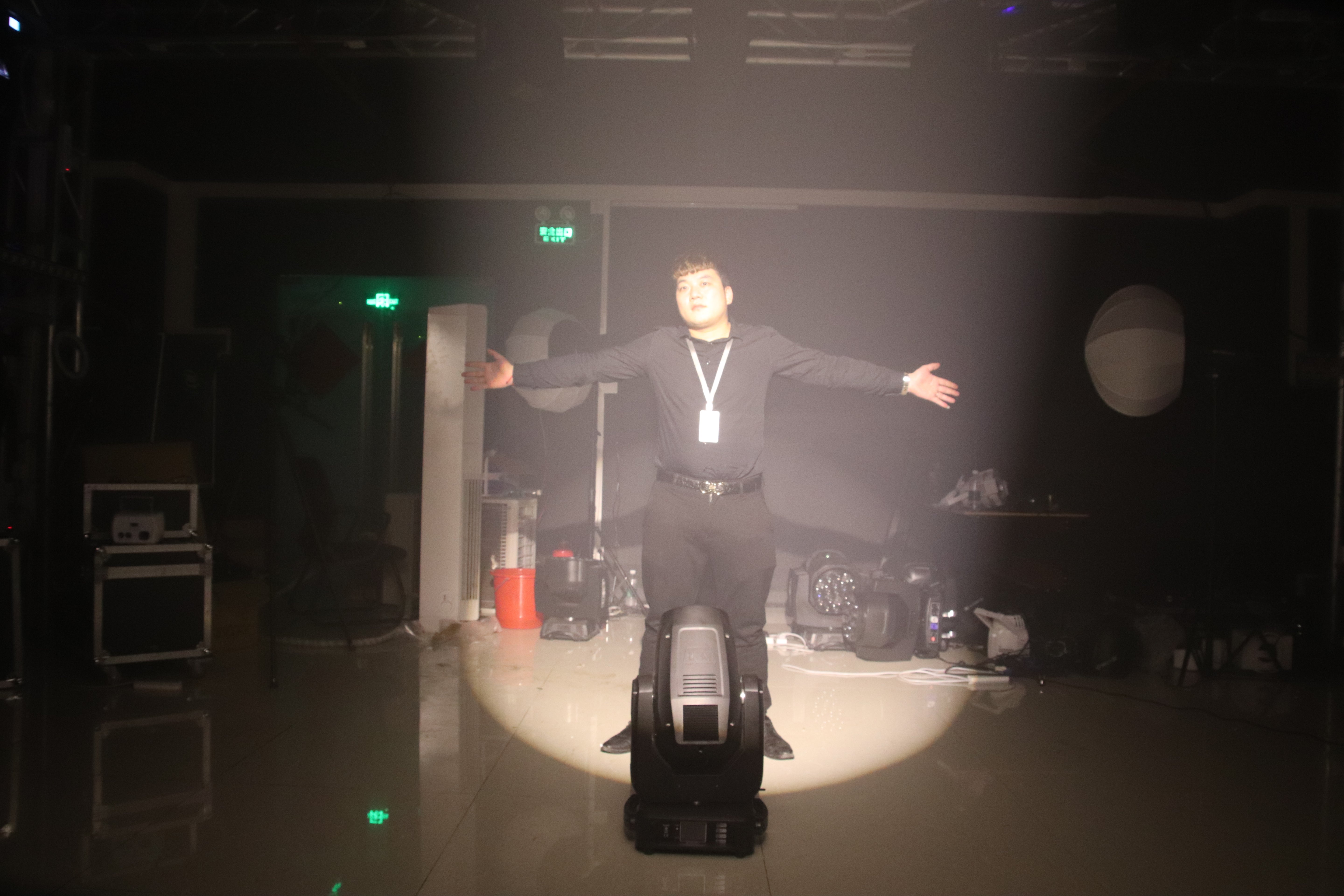 DMX 600w LED Follow spot light