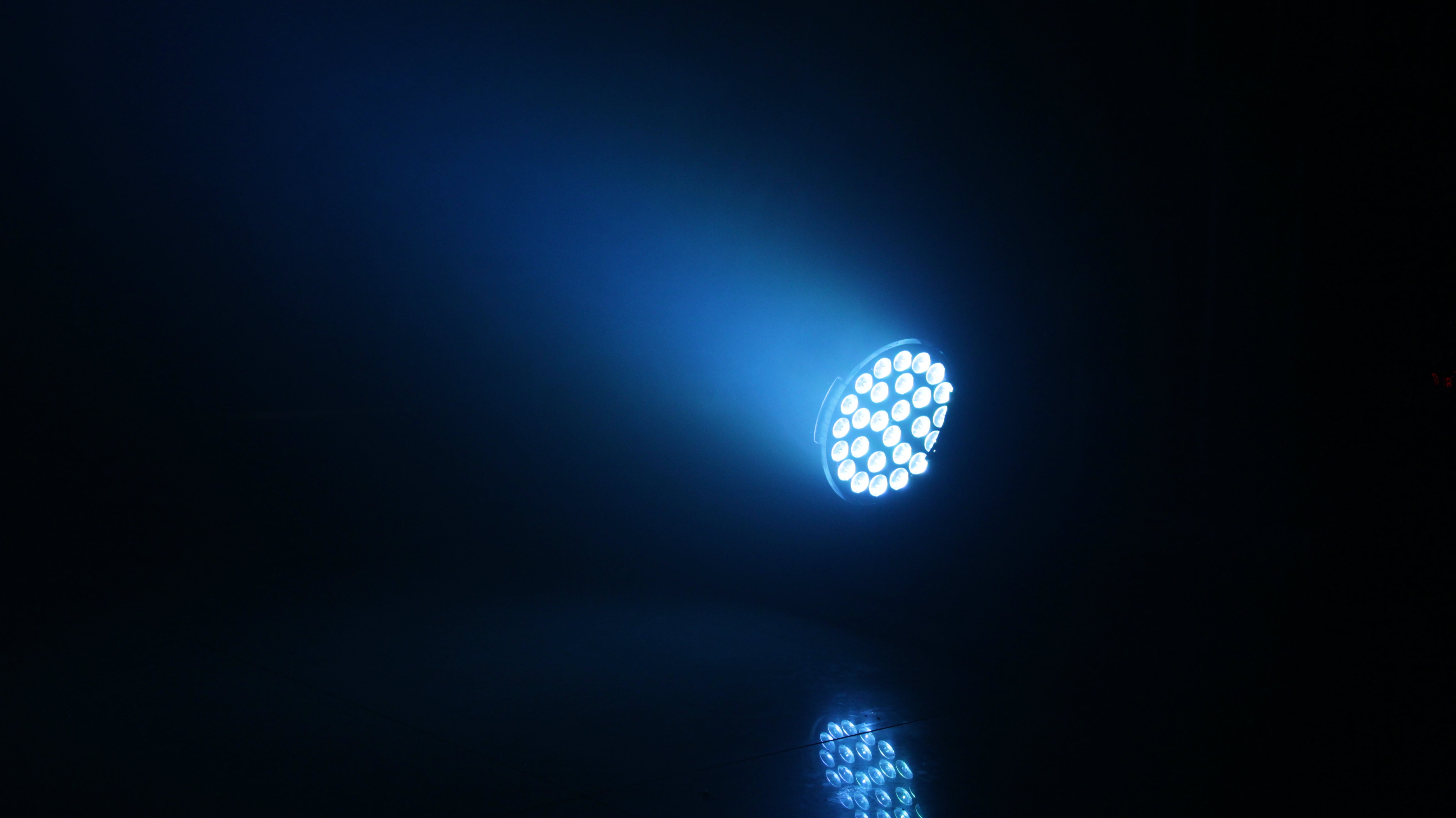 27pcs LED Par light (Thor)